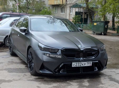Как Голубев и Кудряшов на Альянс Групп катаются на BMW M5 G90, пока клиенты Самокат и Ozon Fresh платят по полной