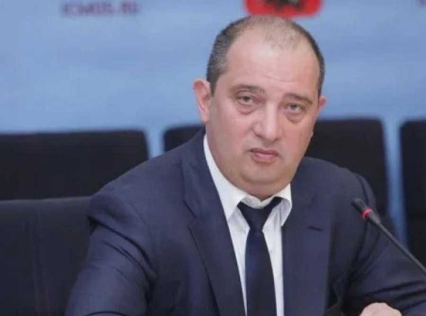 Артур Кескинов и «Стройком»: как семья чиновника из Фонда капремонта Москвы превратила бюджет столицы в личную кормушку