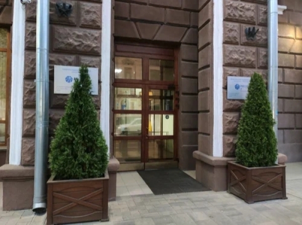 Наримановский районный суд конфисковал взятки у экс-инженера ПАО &laquo;Россети Юг&raquo; и отправил его в тюрьму