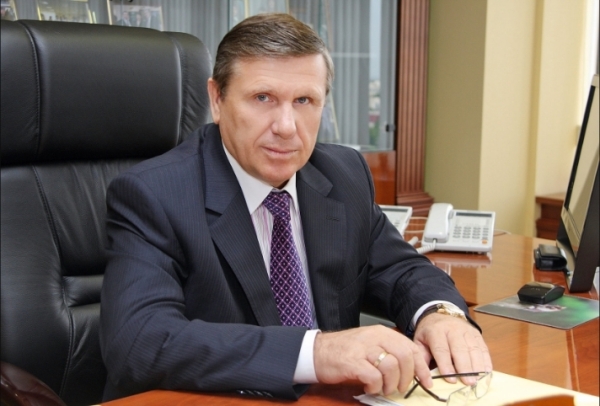 Серый кардинал создал прецедент безнаказанного передела госсобственности