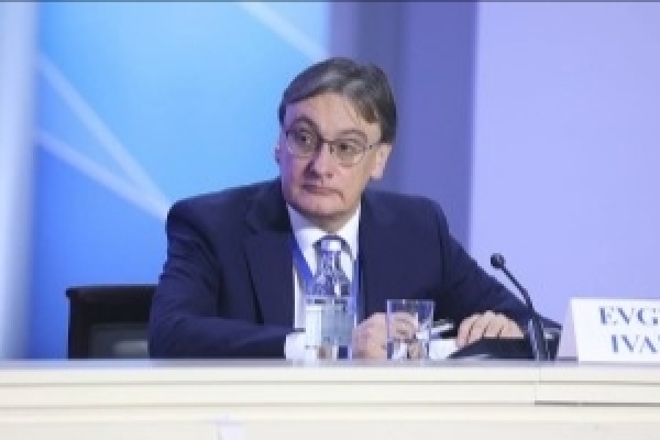 Замглавы МИД Рябков обвинил Вашингтон в &laquo;войнушке&raquo; по Ирану