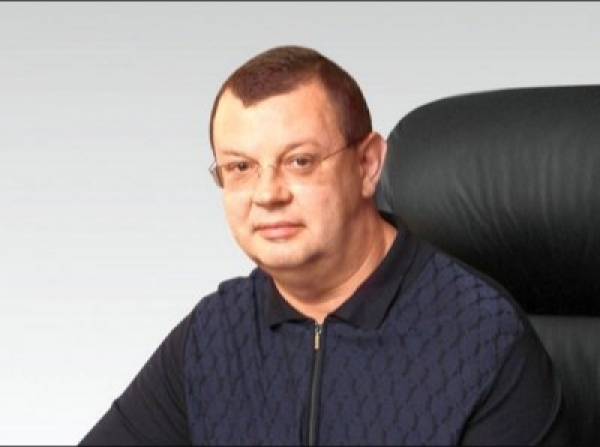 Илья Букуров был в ООО &laquo;СБС&raquo; (дорожное строительство), а теперь финансовый директор у Олега Широкова
