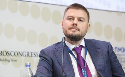 Ушерович, госконтракт и заграничная интрижка: расследование продолжается
