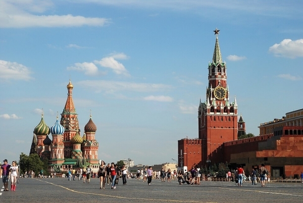 &laquo;Дача Строгановых&raquo; с парком в 1,84 га перешла к Андрею Кузяеву