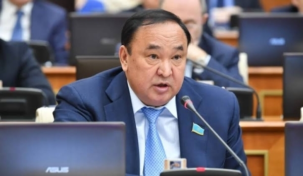 Связи ректора Балабиева оказались круче британского диплома